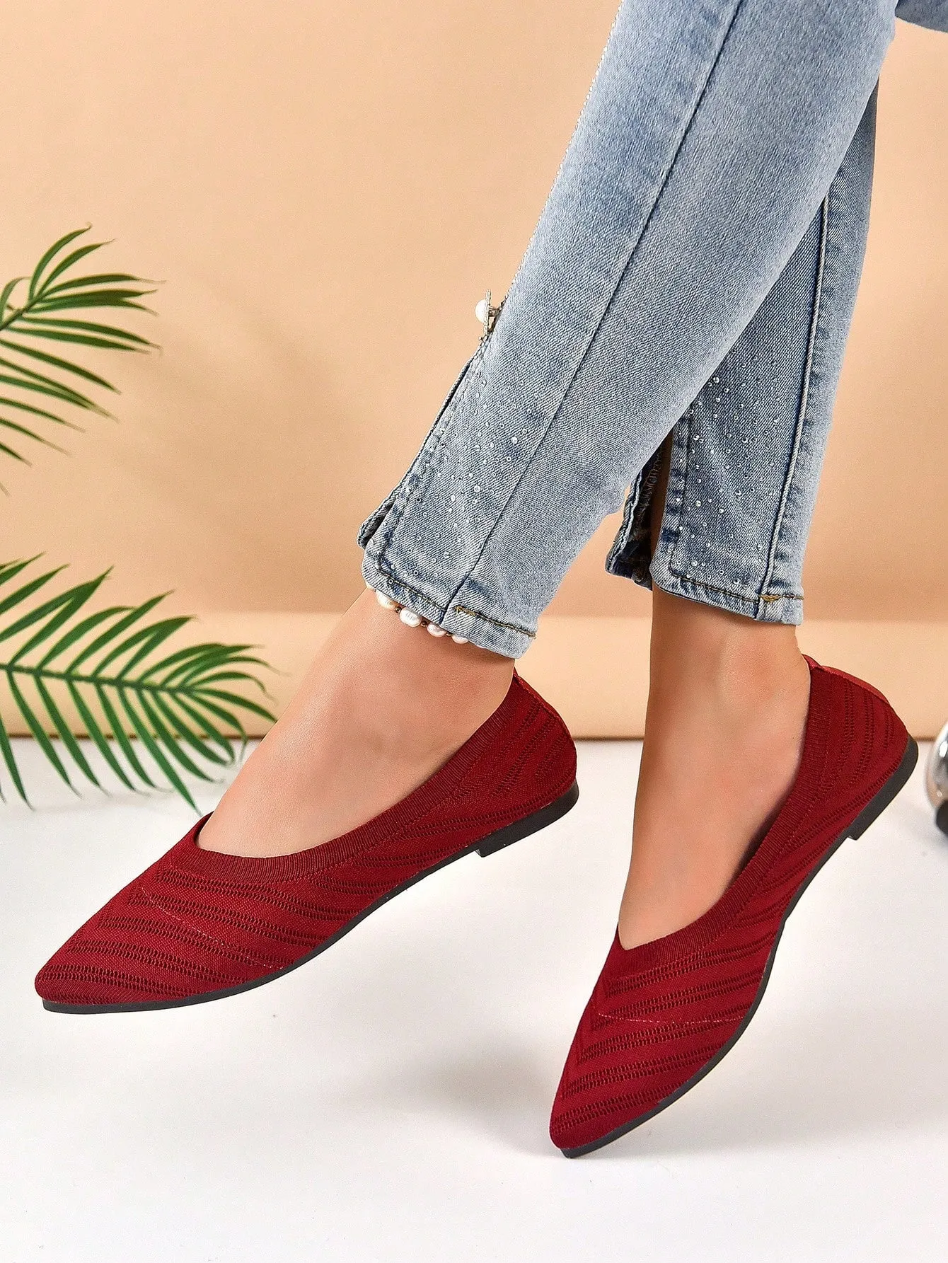 Chevron Pattern Point Toe Ballet Flats