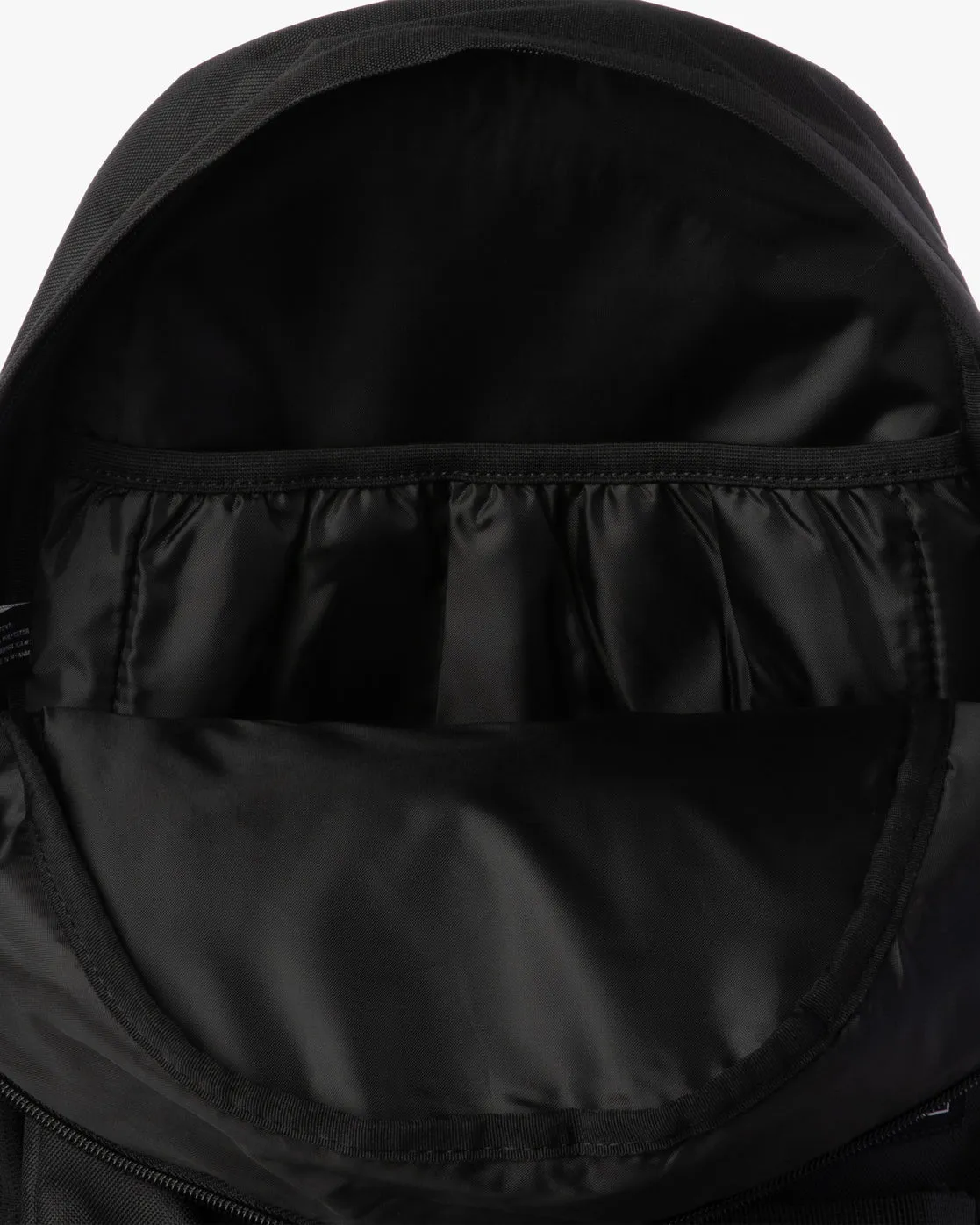 Curb Skate 29 L Skate Backpack - Black