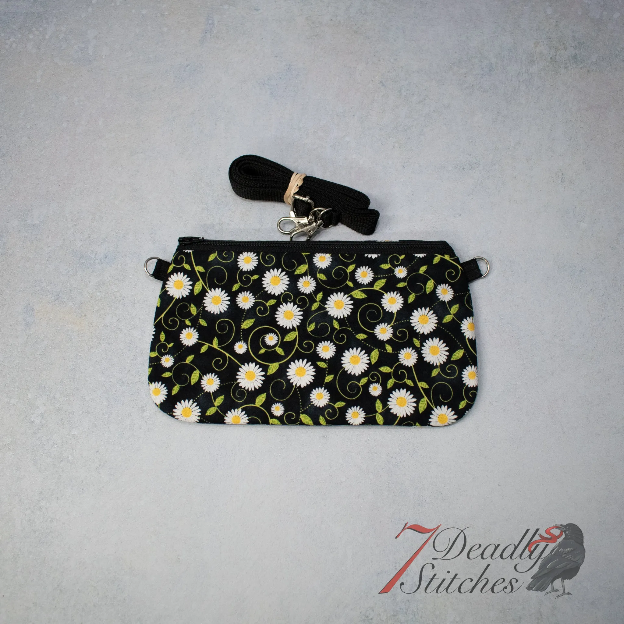 Daisies Simple Crossbody