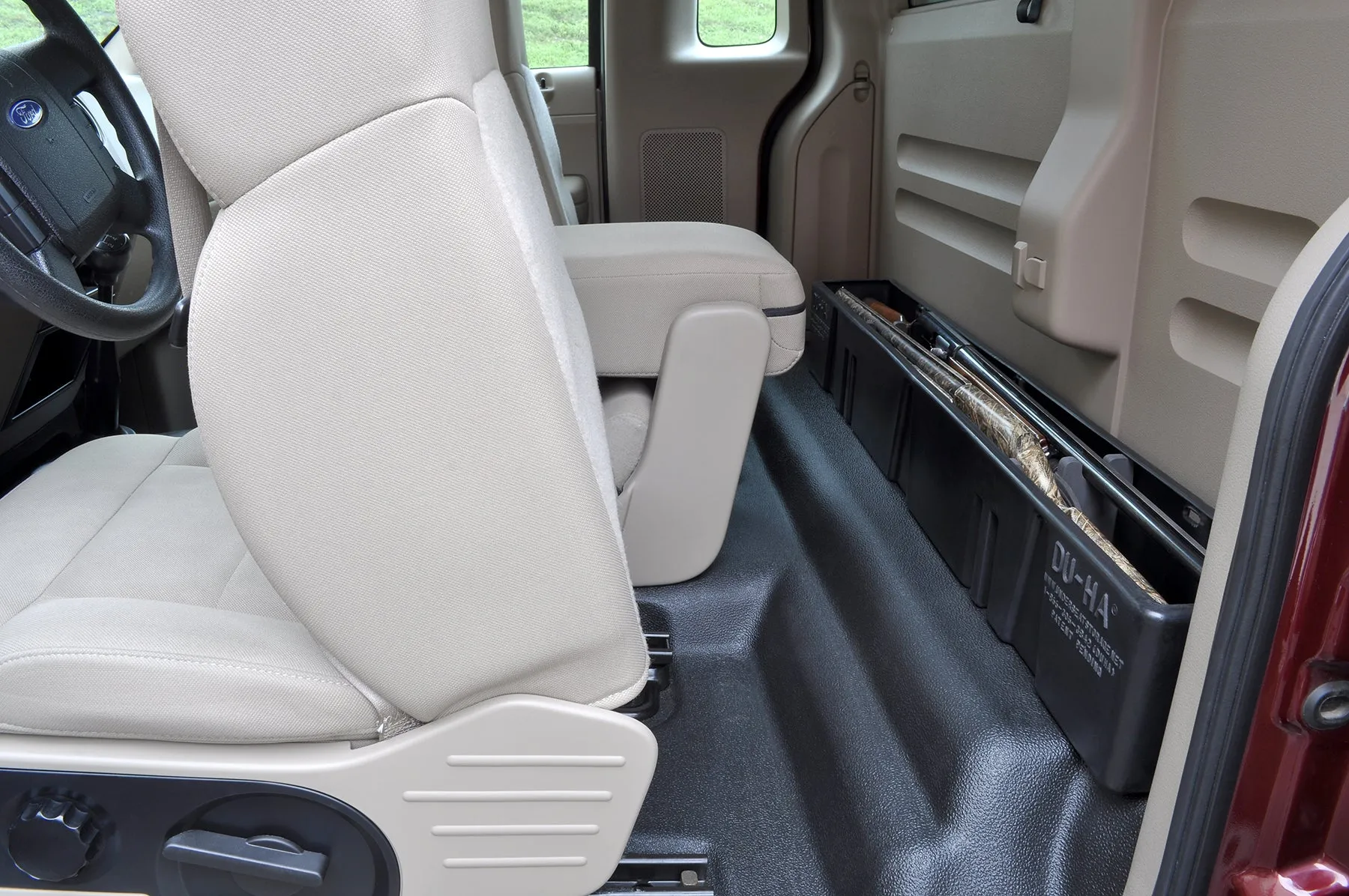 DU-HA 20105 DU-HA® Behind The Seat Storage; Incl. Gun Rack/Organizer; Black;