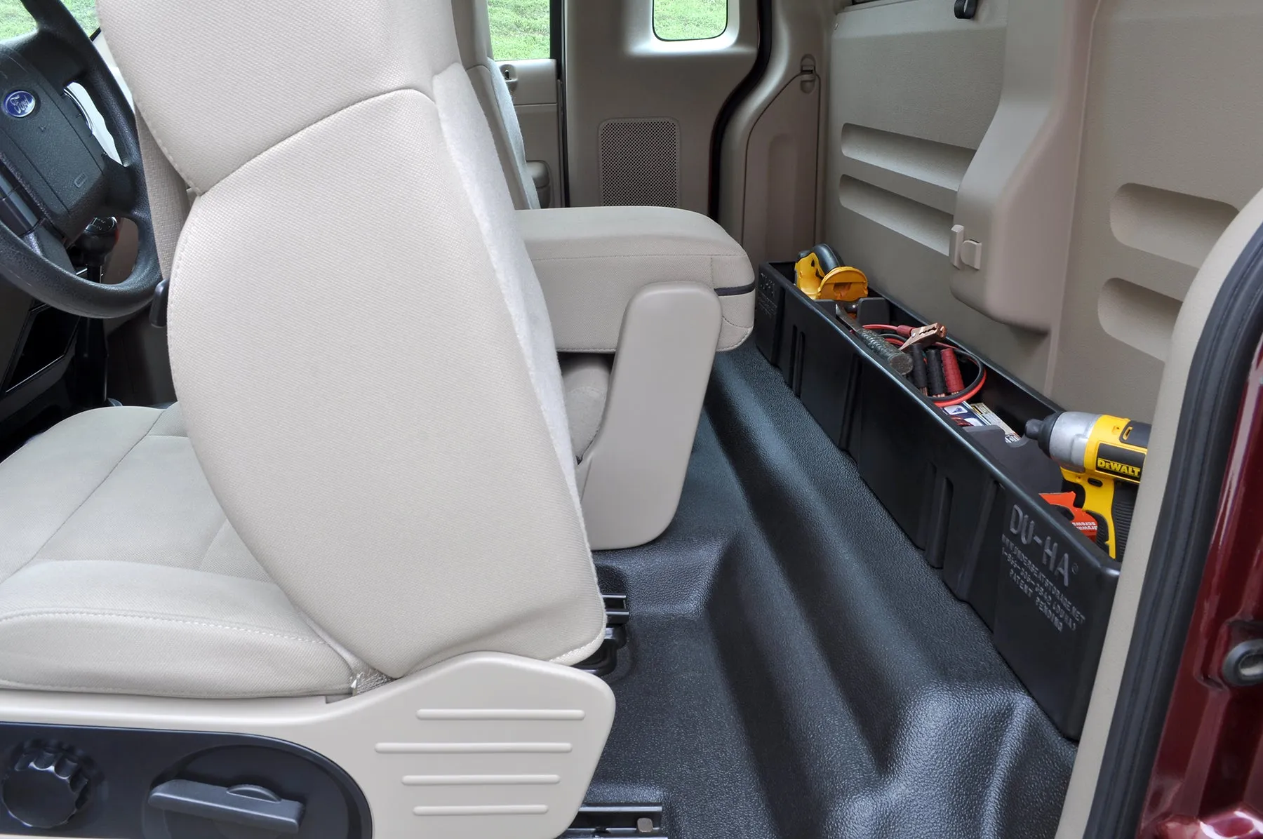 DU-HA 20105 DU-HA® Behind The Seat Storage; Incl. Gun Rack/Organizer; Black;