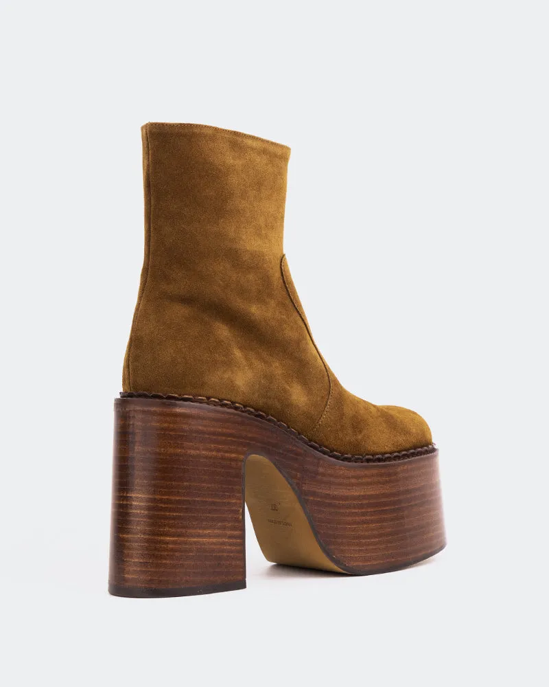 Gunner Brown Suede