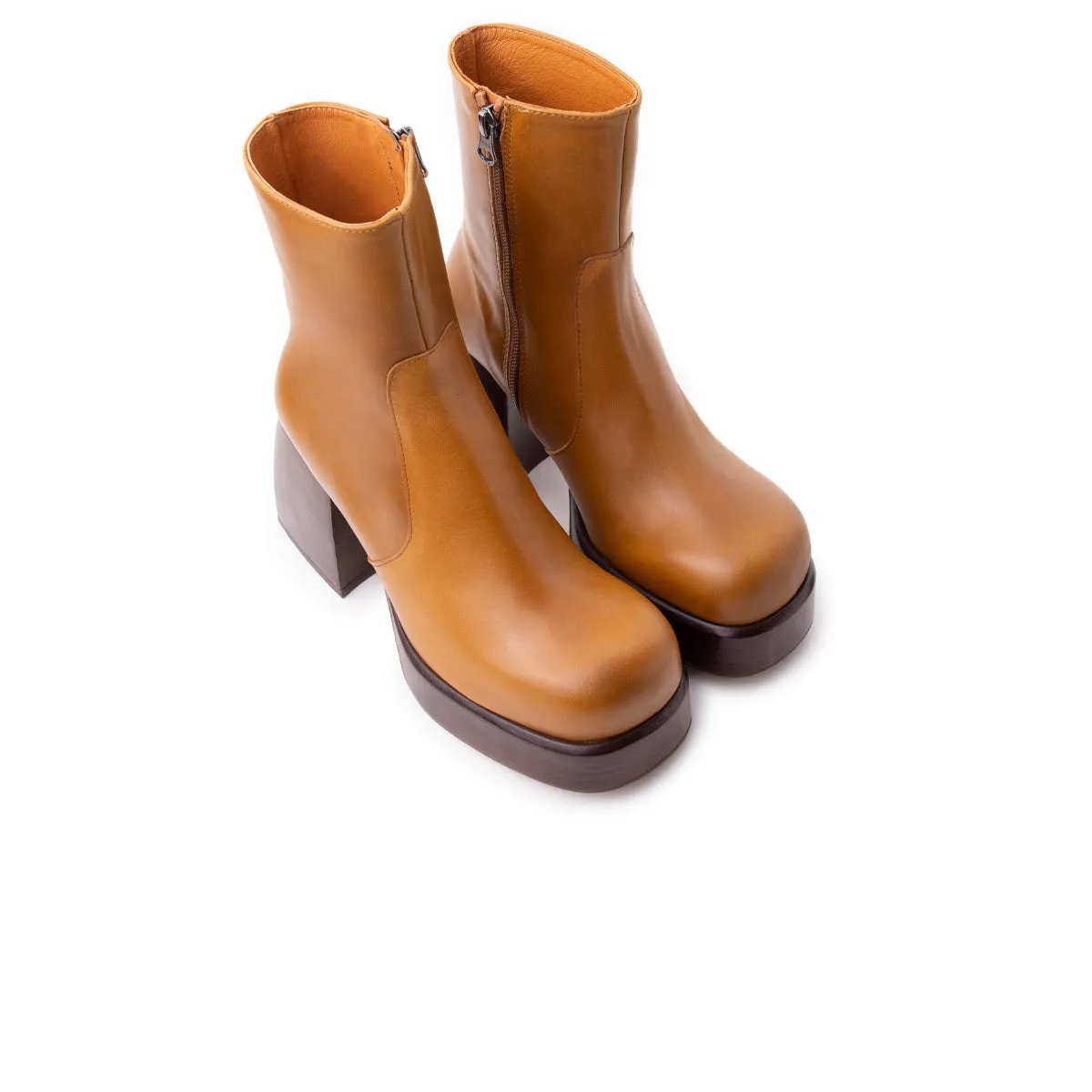 Jace Tan Leather