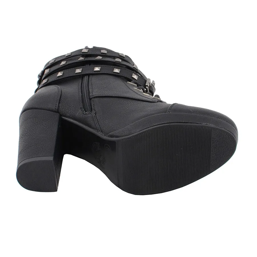 Ladies Lace to the Toe Boots