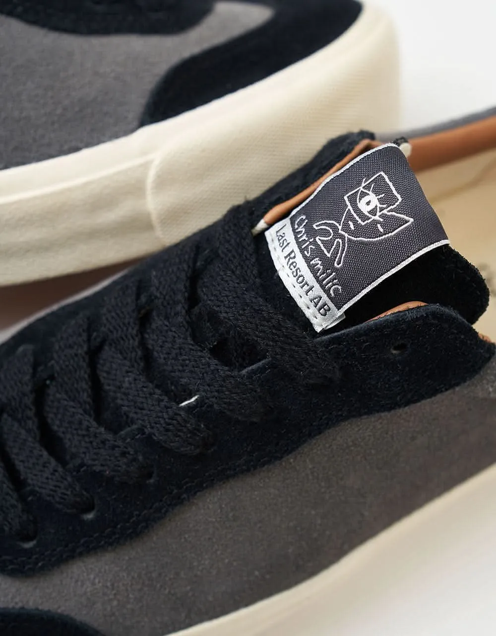 Last Resort AB VM004 Milic Lo Skate Shoes - Black Graphite/White