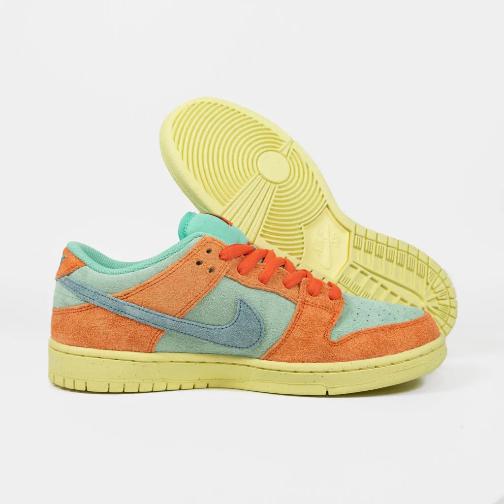 Nike SB - Dunk Low Pro Shoes (UK ONLY - ONE PAIR PER CUSTOMER) - Orange / Noise Aqua - Emerald Rise - Orange
