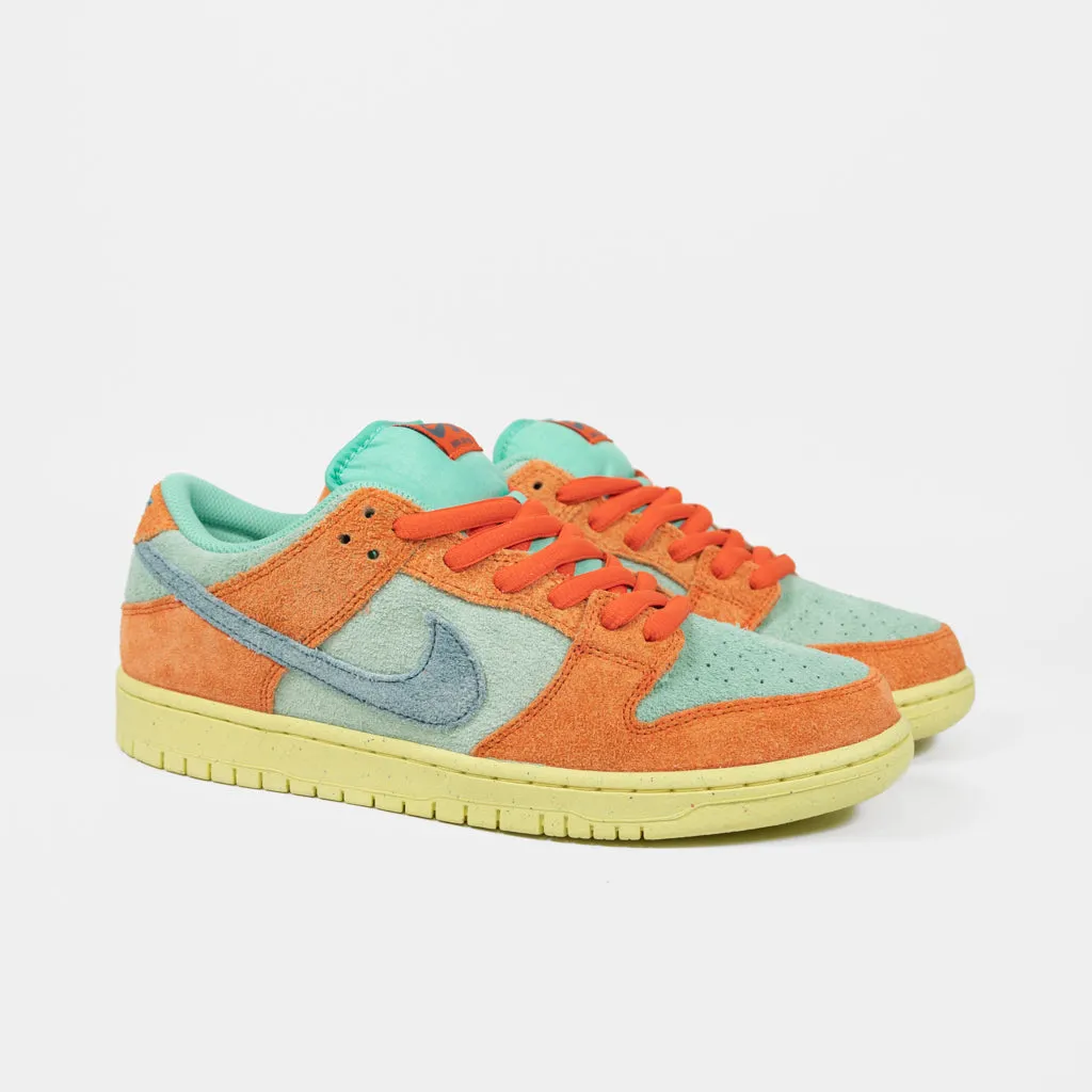 Nike SB - Dunk Low Pro Shoes (UK ONLY - ONE PAIR PER CUSTOMER) - Orange / Noise Aqua - Emerald Rise - Orange