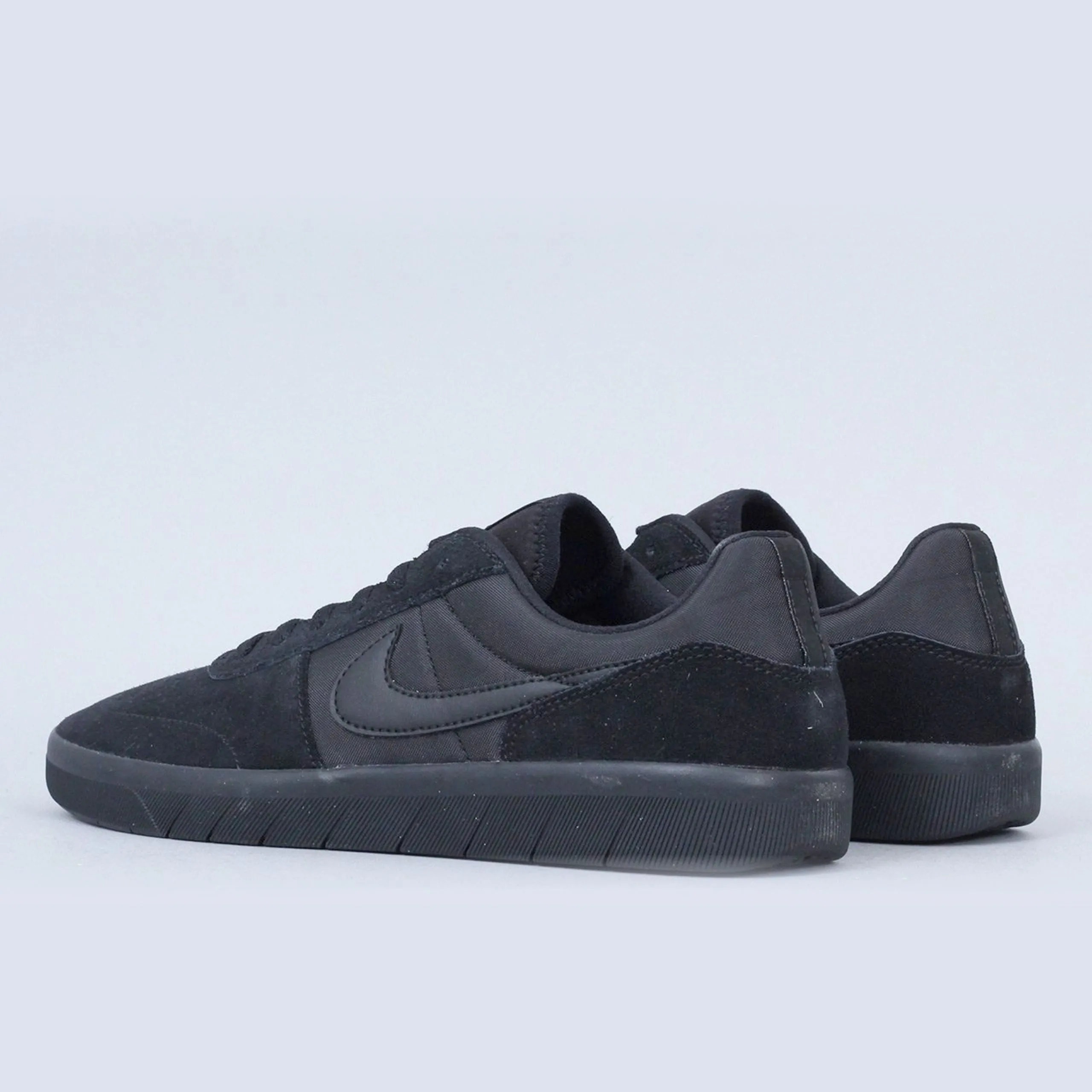 Nike SB Team Classic Shoes Black / Black - Anthracite