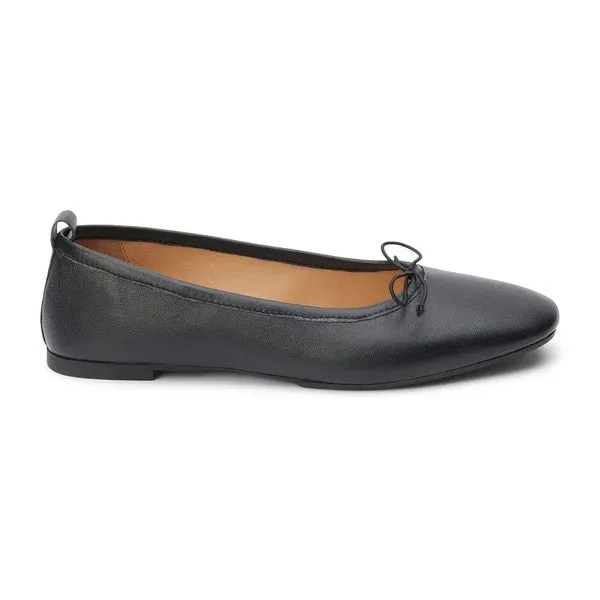 Nikki Leather Ballet Flat
