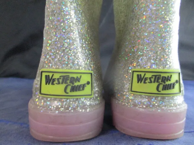 Used Western Chief Light Up Rain Boots Youth Size 8 - no insoles